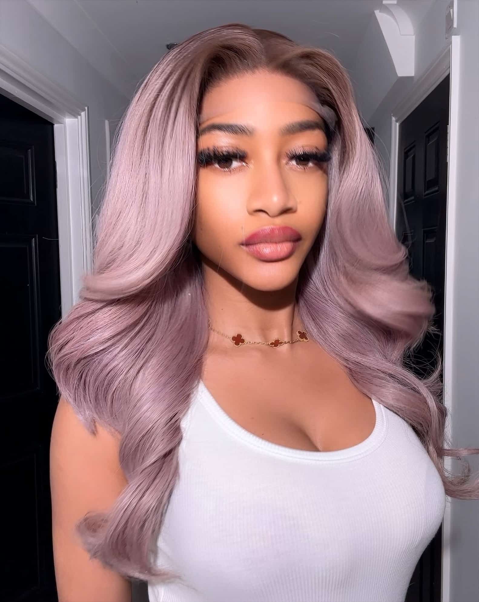 HOTTIE GLAM