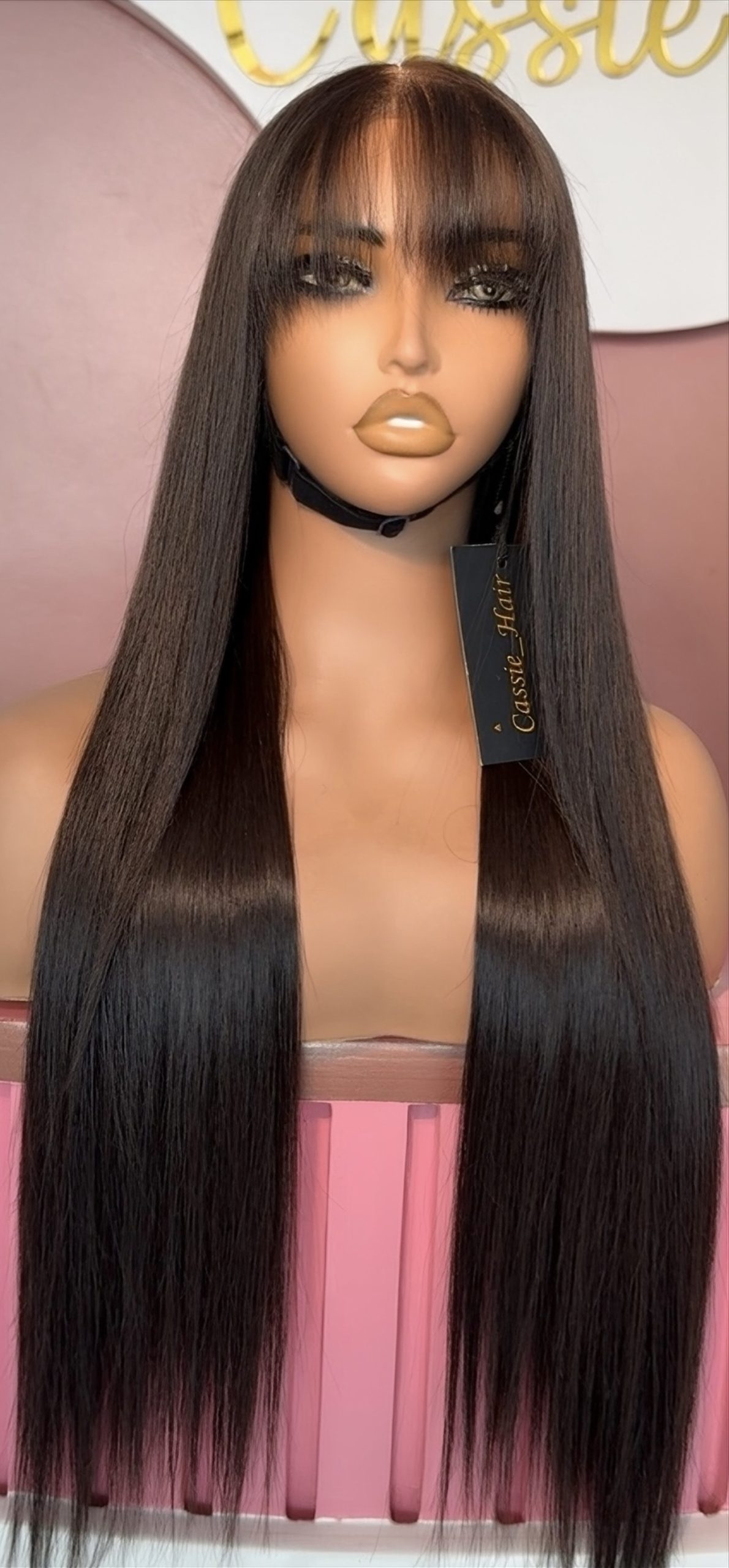LUXURY STRAIGHT